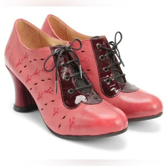 John Fluevog Shoes - JOHN FLUEVOG Look Out Fascination Lace-Up Leather Heel Pink Oxford Coral Witchy